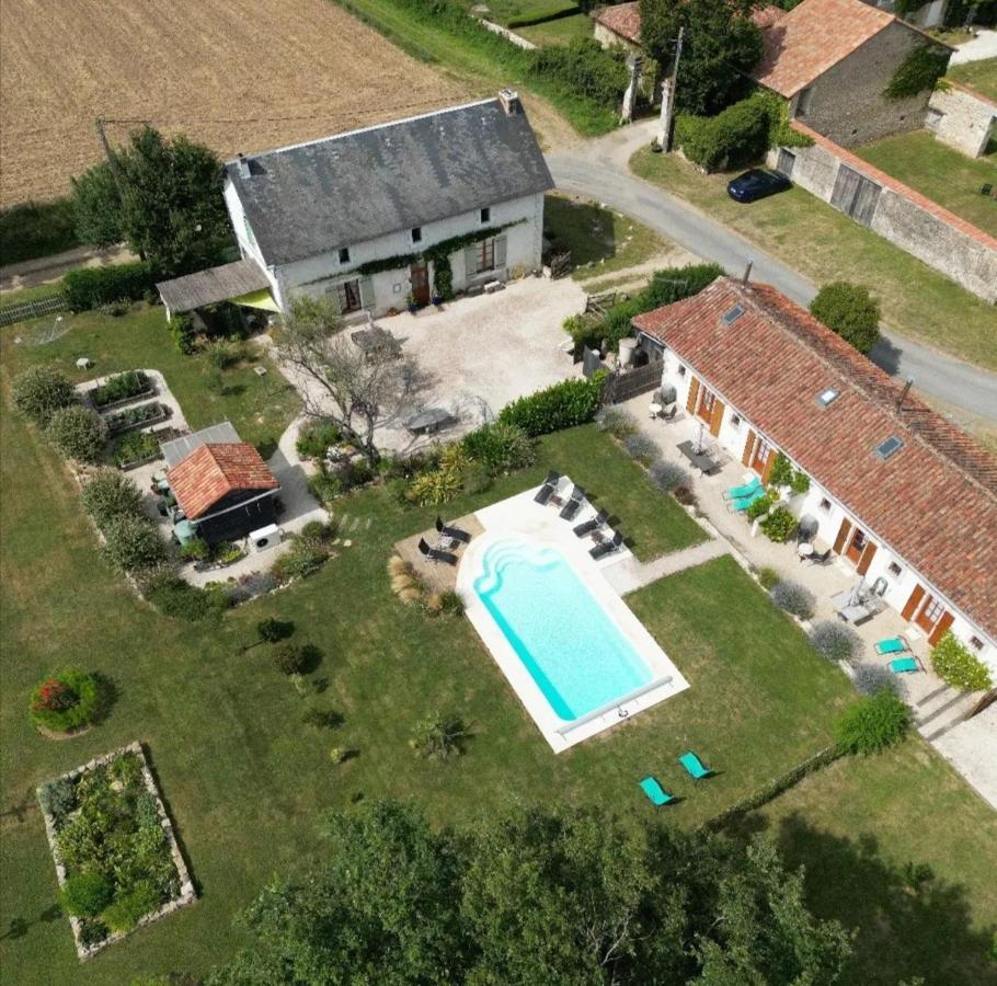 La Vieille Gorce - Chambres D'Hotes In The Vienne Asnois  Exterior photo